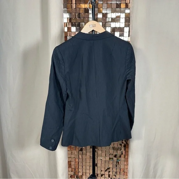 Club Monaco Micro Double Pinstripe Black Blazer in Size 0 PTP 17.5 inches - Picture 3 of 8